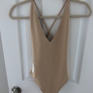 Aritzia Babaton Contour Cambria Bodysuit NWT size small
